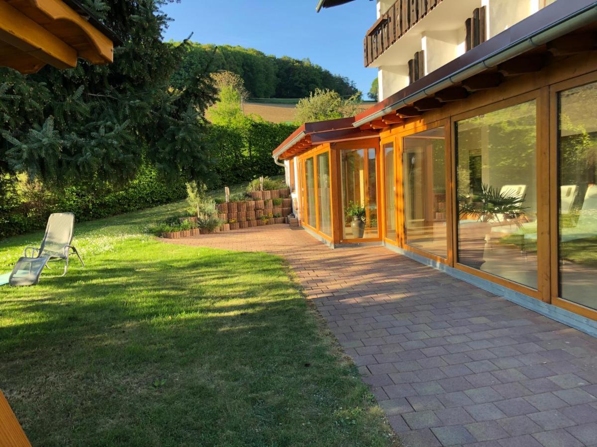 Landhotel Lortz Reichelsheim Exterior foto
